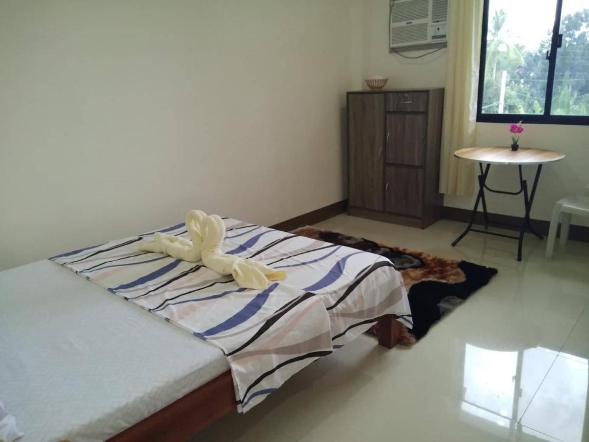 Junie Pension House Moalboal Εξωτερικό φωτογραφία