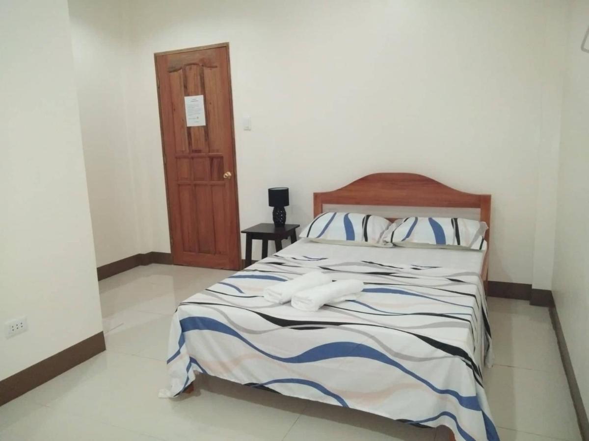 Junie Pension House Moalboal Εξωτερικό φωτογραφία