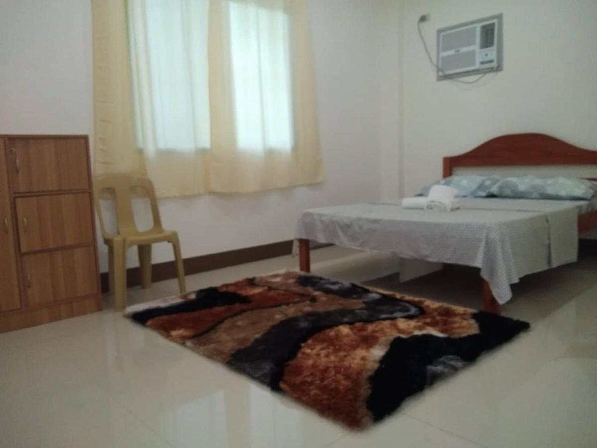 Junie Pension House Moalboal Εξωτερικό φωτογραφία